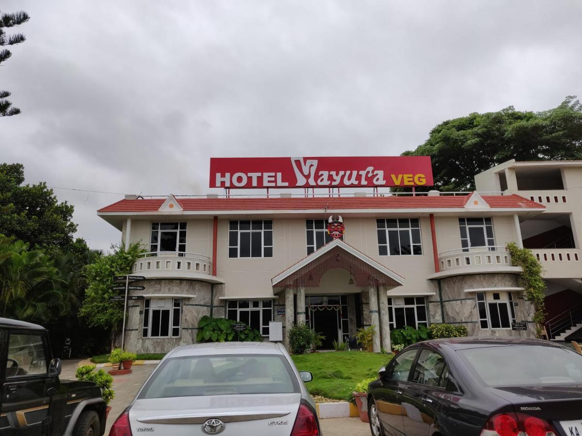 Hotel Mayura Nelligere Exterior photo